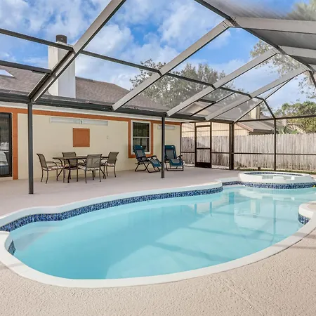 Home With Pool 5 Mi To Neptune Beach In Jacksonville